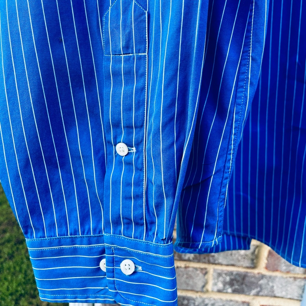 Polo by Ralph Lauren Buttoned Down - Picture 3 of 5